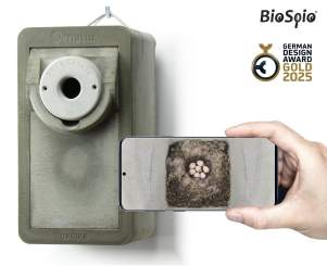 VARIKA Cam 28 - Nistkasten - Blaumeisenkasten mit WLAN-Kamera aus Holzbeton 